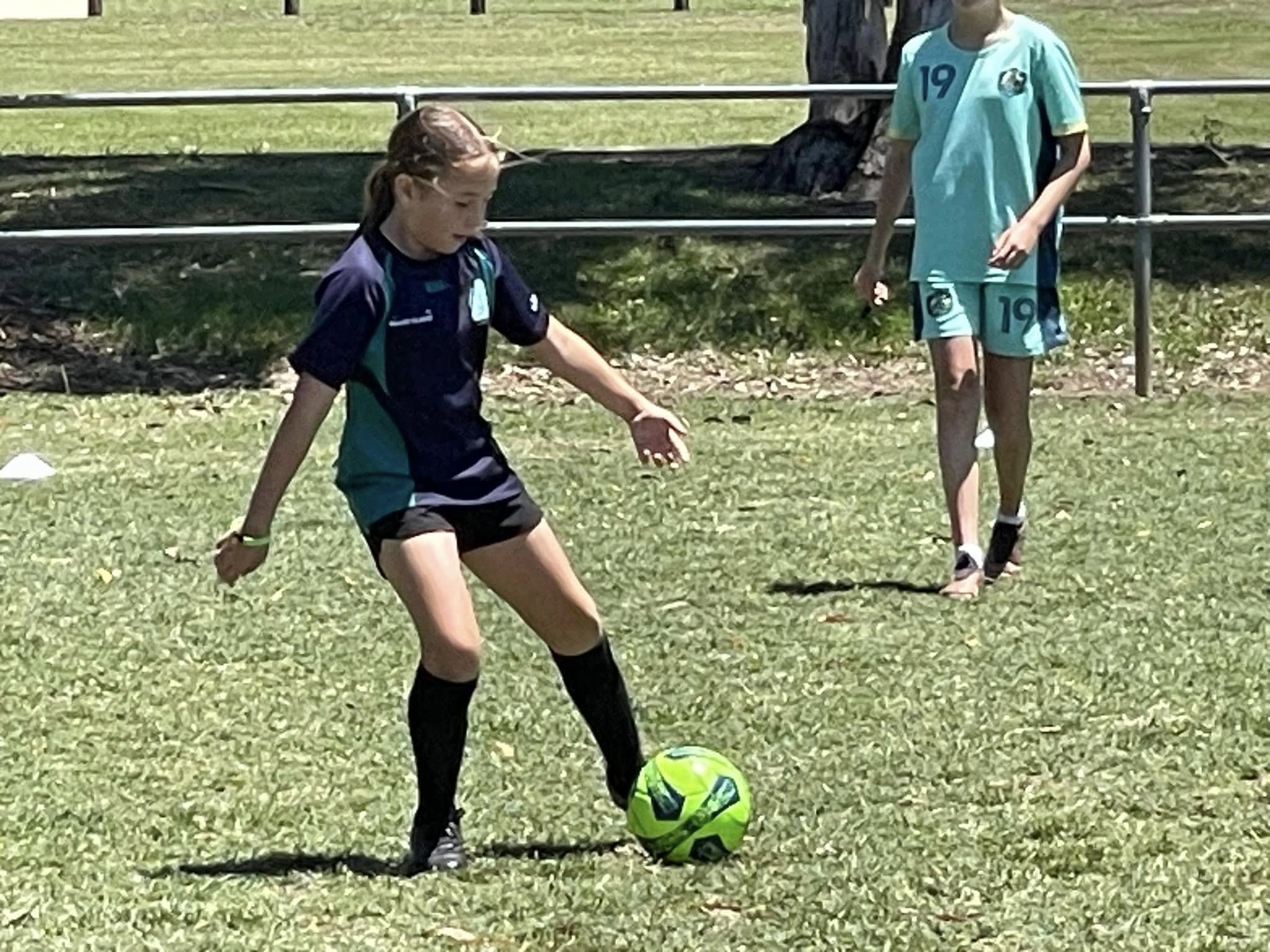 soccer333.jpg
